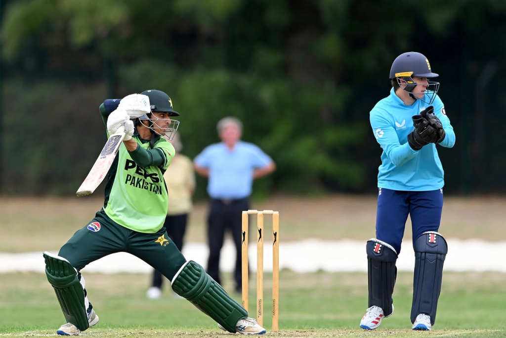 England U-19 players celebrate after beating Pakistan in the Youth ODI
